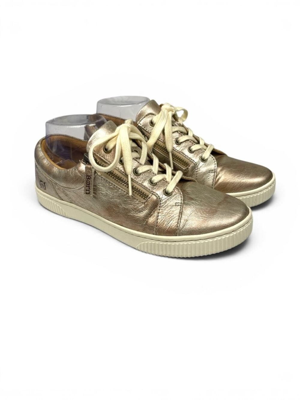 Born Metallic Rose Gold Low-Top Lace-Up Women’s Sneakers size 9